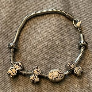 Mother’s bracelet